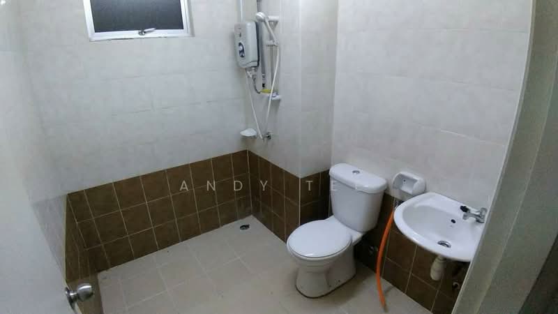 Kondominium untuk Disewa di Prima U1 - Andy Tee - Bathroom - PropertyGuru.com.my