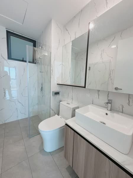 Pangsapuri untuk Disewa di Savana @ Batu Kawan - Christina Loh - Bathroom - PropertyGuru.com.my