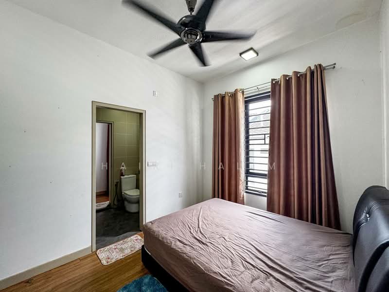 Rumah Teres 2 Tingkat untuk Dijual di Shah Alam (Selangor) - Hairi Halim - PropertyGuru.com.my
