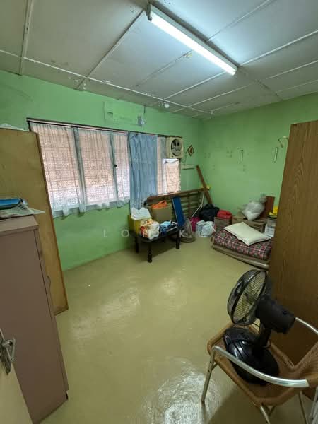 Rumah Teres 2 Tingkat untuk Dijual di Ampang (Kuala Lumpur) - Loh KC - Bedroom - PropertyGuru.com.my