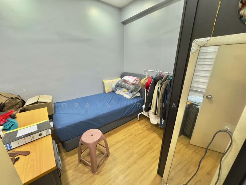 Kondominium untuk Dijual di Midah Ria Condominium - Noraini Dahan - Bedroom - PropertyGuru.com.my