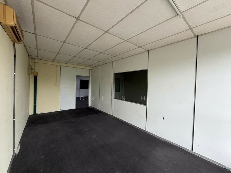 Shop for Rent in Bandar Puteri Klang (Klang) - Zackinn Hoi - Interior - PropertyGuru.com.my
