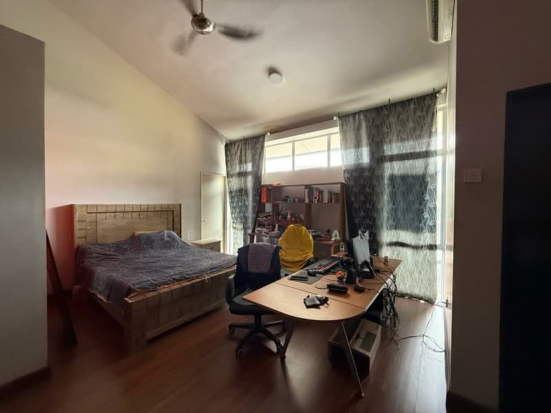 Bungalow for Sale in Country Heights (Kajang) - Lewis Tam - Bedroom - PropertyGuru.com.my