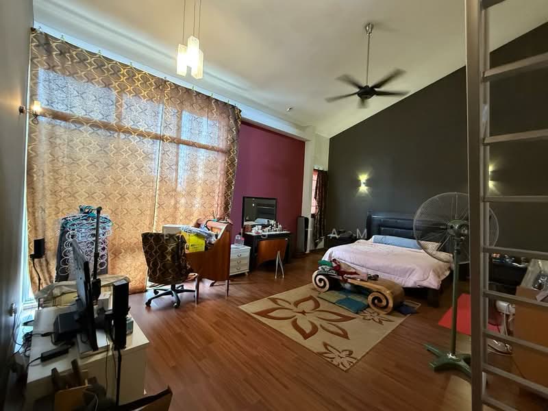 Bungalow for Sale in Country Heights (Kajang) - Lewis Tam - PropertyGuru.com.my
