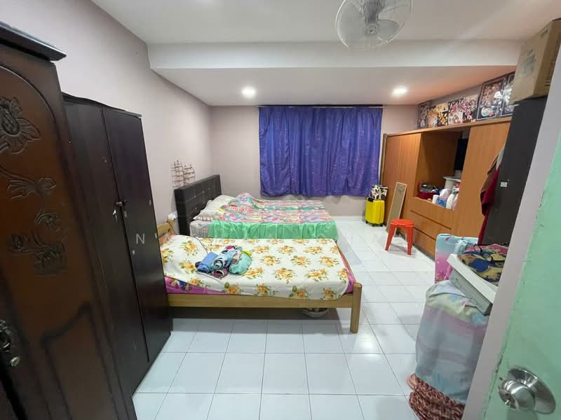 2-storey Terraced House for Sale in Taman Mount Austin (Tebrau) - Nathan Chan - Bedroom - PropertyGuru.com.my