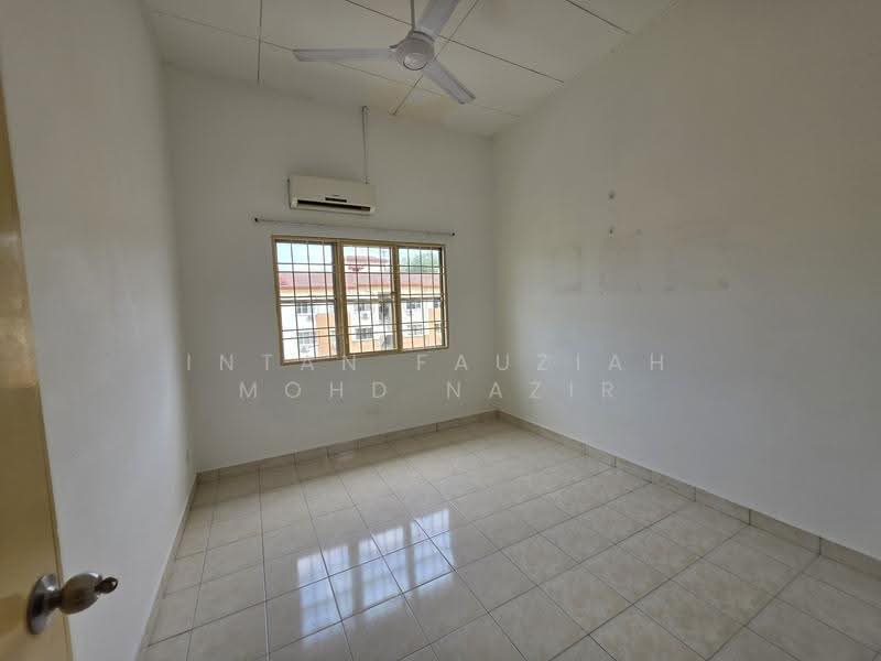 Apartment for Rent at Pangsapuri Tainia - Intan Fauziah Mohd Nazir - PropertyGuru.com.my