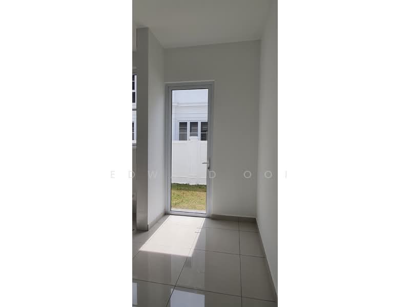 Semi-Detached House for Sale in Eco Majestic (Semenyih) - Edward Ooi - Entrance - PropertyGuru.com.my