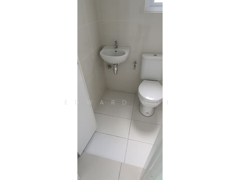 Semi-Detached House for Sale in Eco Majestic (Semenyih) - Edward Ooi - Bathroom - PropertyGuru.com.my