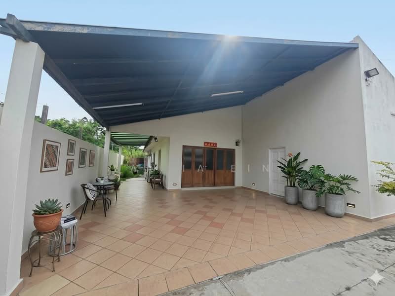 Bungalow for Sale in Rawang (Selangor) - Lau Ia Ein - Exterior - PropertyGuru.com.my