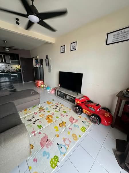 Apartment for Sale at Goodview Heights - Celestine Ting - Living Room - PropertyGuru.com.my