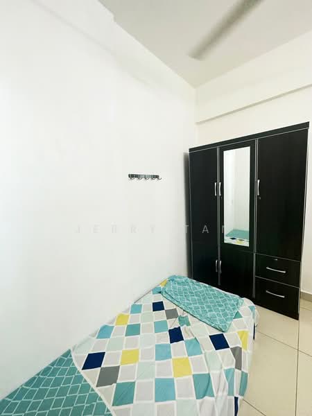 Kondominium untuk Disewa di Ara Green - Jerry Tan - Bedroom - PropertyGuru.com.my