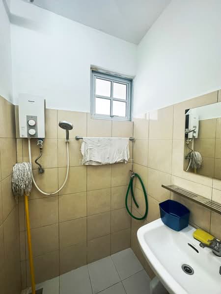 Kondominium untuk Disewa di Ara Green - Jerry Tan - Bathroom - PropertyGuru.com.my