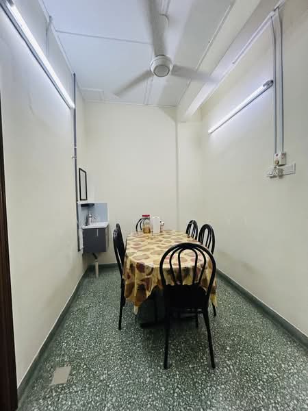 Rumah Teres 1 Tingkat untuk Dijual di Petaling Jaya (Selangor) - Yamuna Devi Krishnan Kutty - Dining Room - PropertyGuru.com.my