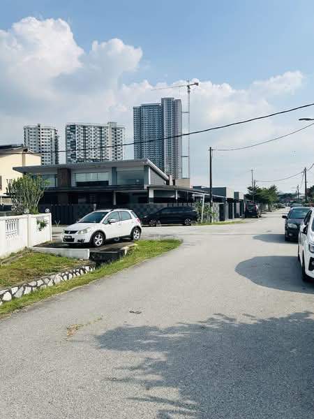 Rumah Teres 1 Tingkat untuk Dijual di Petaling Jaya (Selangor) - Yamuna Devi Krishnan Kutty - Exterior - PropertyGuru.com.my