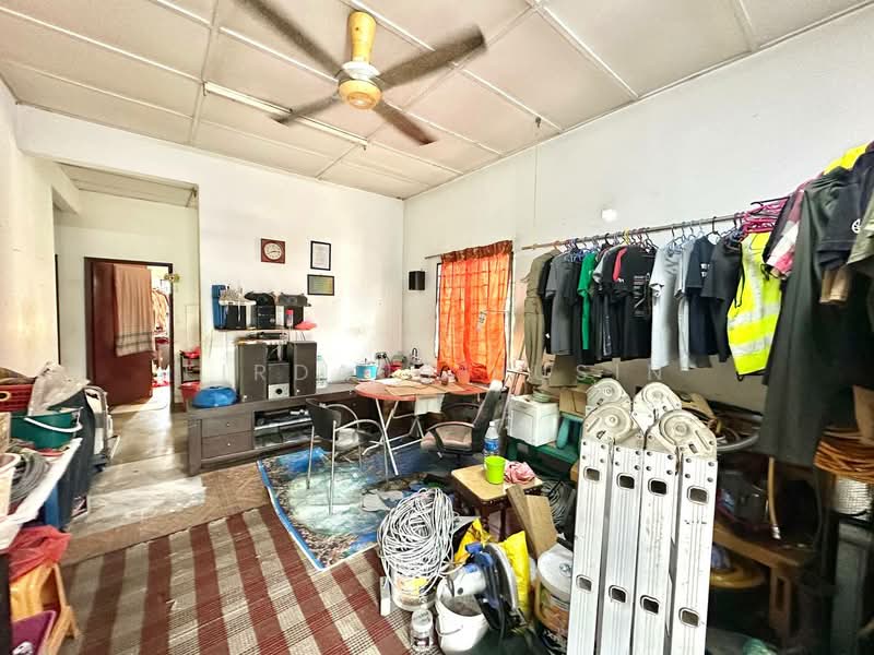 Rumah Banglo untuk Dijual di Shah Alam (Selangor) - Firdaus Husin - Living Room - PropertyGuru.com.my