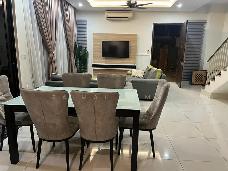 Rumah Teres untuk Disewa di Shah Alam (Selangor) - Zaimah Zamri - Living Room - PropertyGuru.com.my
