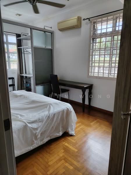 2.5-storey Terraced House for Rent in Taman Gaya (Ulu Tiram) - Shereen Wong - Bedroom - PropertyGuru.com.my
