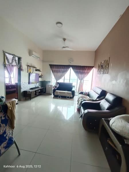 Condominium for Sale at Zeta Deskye (Alam Saujana) - Ms Lee kah Hooi - Living Room - PropertyGuru.com.my