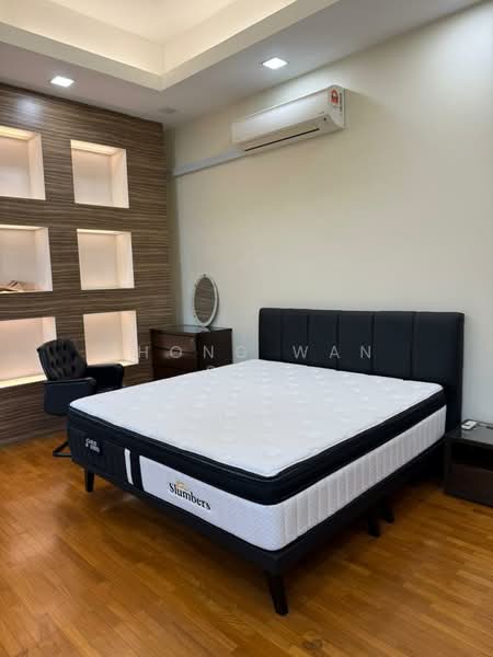 Semi-Detached House for Sale in Duta Nusantara (Batu) - Thong Wan See - Bedroom - PropertyGuru.com.my