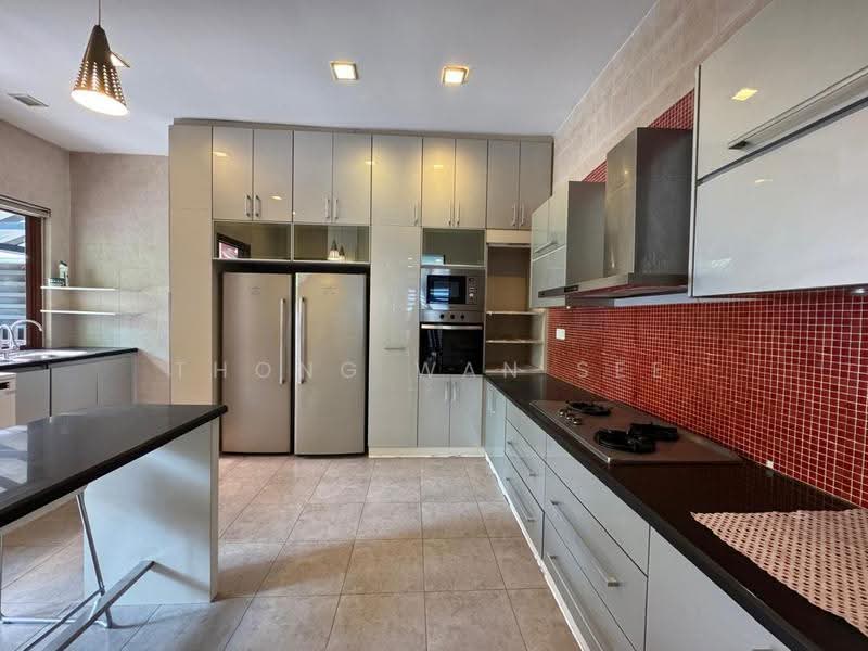 Semi-Detached House for Sale in Duta Nusantara (Batu) - Claudia Thong - Kitchen - PropertyGuru.com.my
