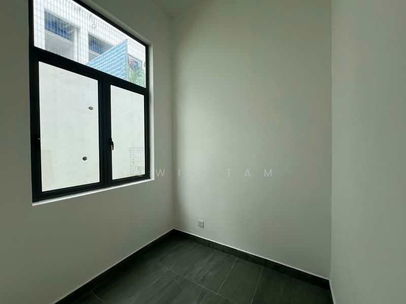 Townhouse for Sale in Taman Puncak Saujana (Kajang) - Lewis Tam - PropertyGuru.com.my