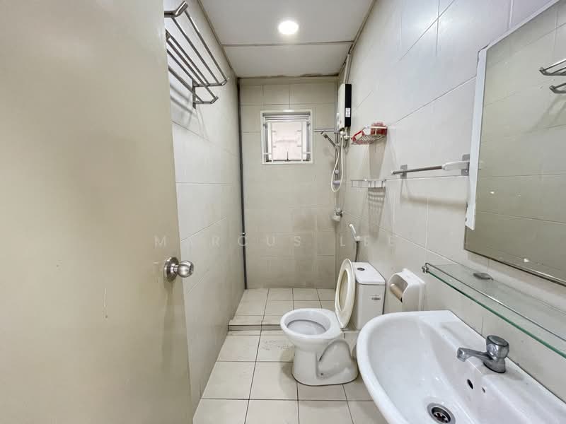 Condominium for Sale at Radius Residence - Marcus Lee - Bathroom - PropertyGuru.com.my