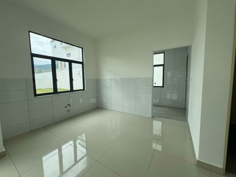 Semi-Detached House for Sale in Taman Puncak Saujana (Kajang) - Lewis Tam - Kitchen - PropertyGuru.com.my