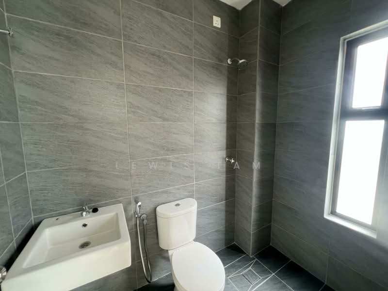 Semi-Detached House for Sale in Taman Puncak Saujana (Kajang) - Lewis Tam - PropertyGuru.com.my