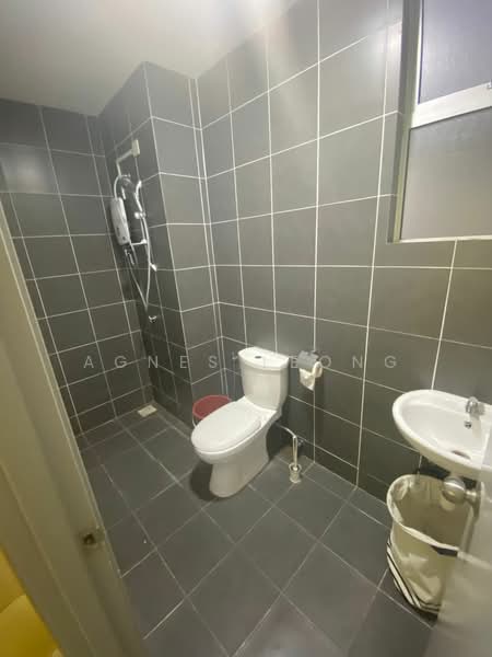 Servis Apartment untuk Disewa di The Zizz @ Damansara North - Agnes Leong - Bathroom - PropertyGuru.com.my