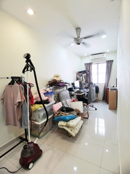 2-storey Terraced House for Sale in Taman Putra Prima (Puchong) - Wendy Chin - Study - PropertyGuru.com.my