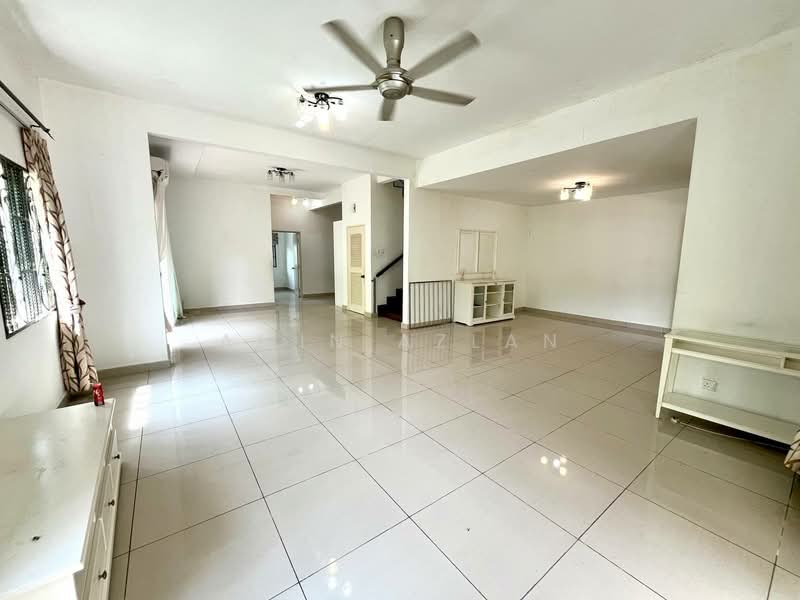 Semi-Detached House for Sale in Taman Indah Gemilang 1 (Batu Caves) - Amin Azlan - Living Room - PropertyGuru.com.my