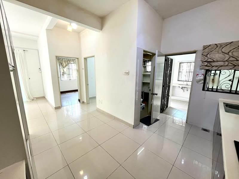 Semi-Detached House for Sale in Taman Indah Gemilang 1 (Batu Caves) - Amin Azlan - Kitchen - PropertyGuru.com.my