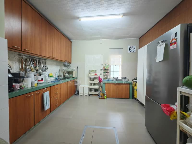 2-storey Terraced House for Rent in Rawang Perdana 2 (Rawang) - Danny Wong - Kitchen - PropertyGuru.com.my