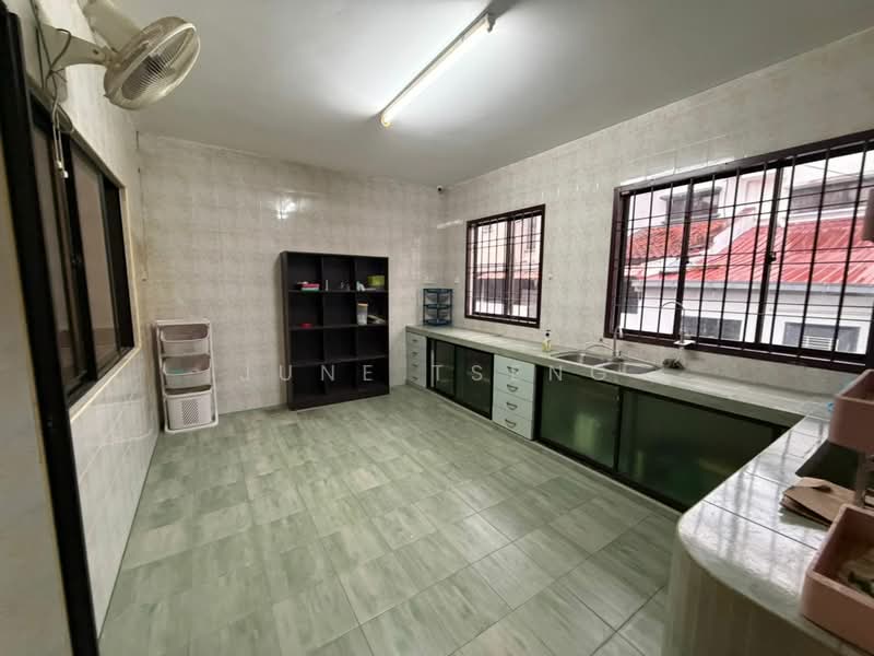 2-storey Terraced House for Sale in Taman Pelangi Indah (Ulu Tiram) - June Tseng - PropertyGuru.com.my