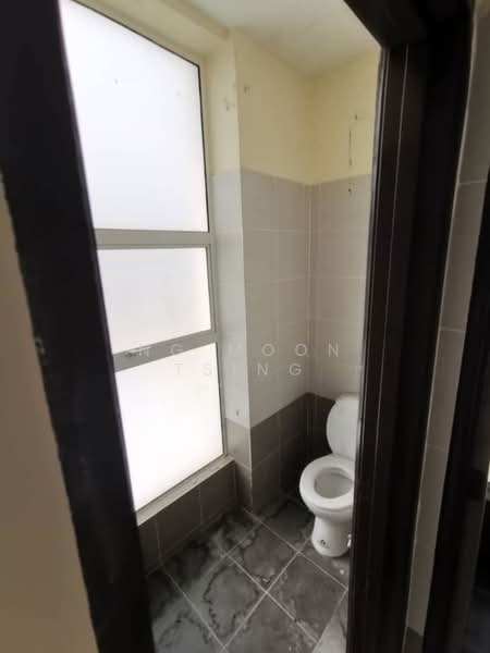 Factory for Rent in Rawang (Selangor) - Ng Moon Tsing - Bathroom - PropertyGuru.com.my