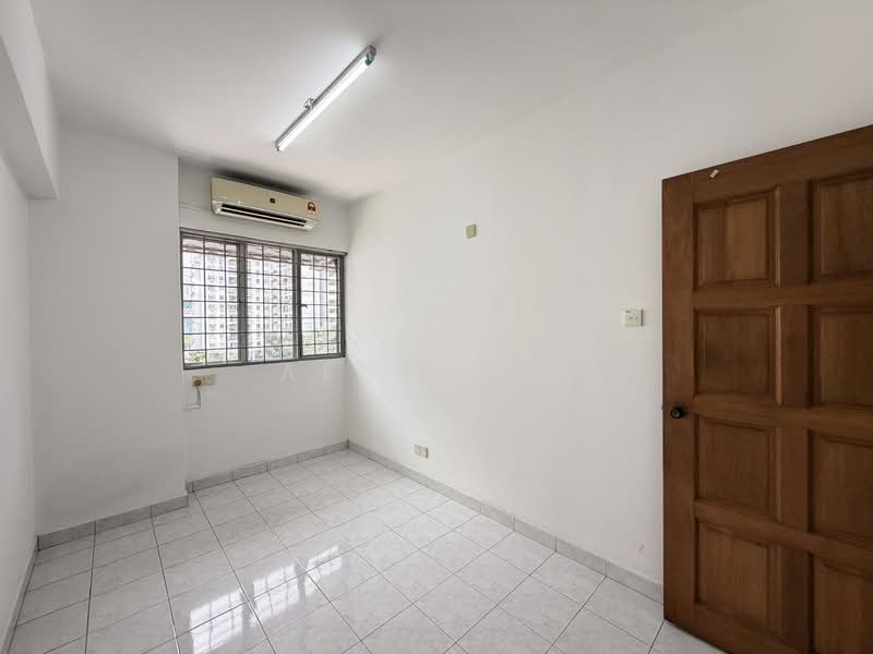 Pangsapuri untuk Dijual di Tasik Heights Apartment - Alex Loh - Interior - PropertyGuru.com.my