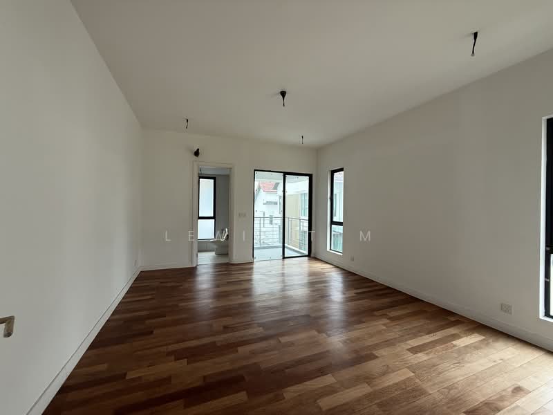 Bungalow for Sale in Alam Damai (Cheras) - Lewis Tam - Bathroom - PropertyGuru.com.my