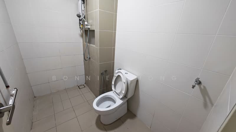 Servis Apartment untuk Dijual di Pacific 63 - Bonnie Chong - Bathroom - PropertyGuru.com.my