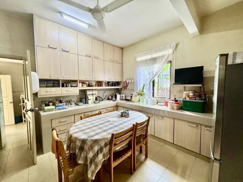 Bungalow for Sale in Kampung Datuk Keramat (Keramat) - Datin Qeera - Kitchen - PropertyGuru.com.my