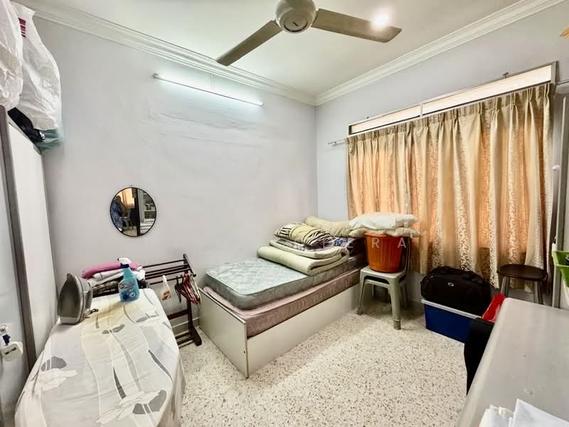 Bungalow for Sale in Kampung Datuk Keramat (Keramat) - Datin Qeera - Bedroom - PropertyGuru.com.my