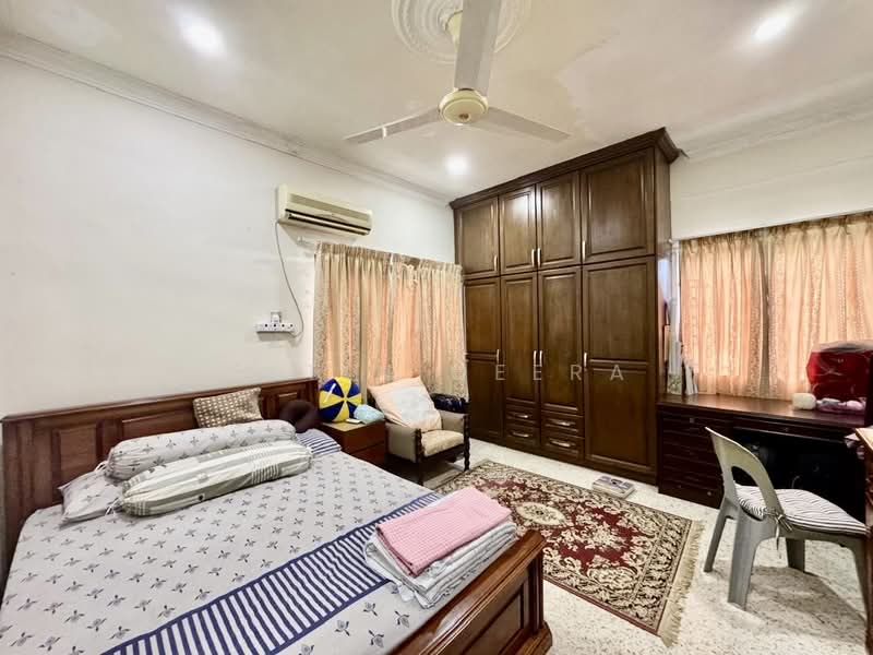 Bungalow for Sale in Kampung Datuk Keramat (Keramat) - Datin Qeera - Bedroom - PropertyGuru.com.my