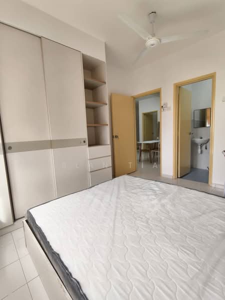 Apartment for Sale at Villa Krystal @ Bandar Selesa Jaya - Alan Tia - Bedroom - PropertyGuru.com.my