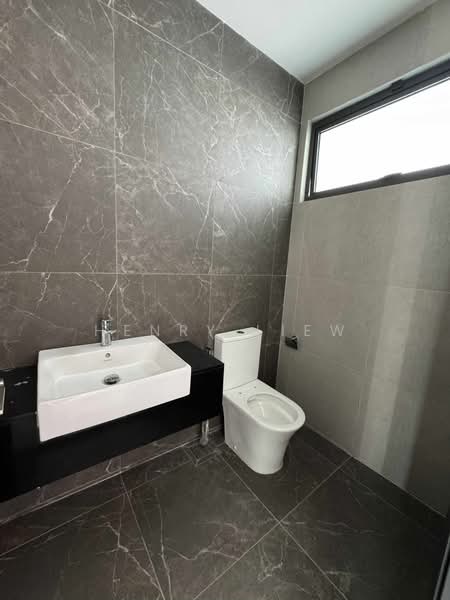Semi-Detached House for Sale in Cyberjaya (Selangor) - Henry Liew - Bathroom - PropertyGuru.com.my