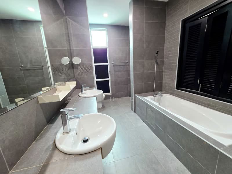 Bungalow for Sale in Seksyen U10 (Shah Alam) - Joseph Chan - Bathroom - PropertyGuru.com.my