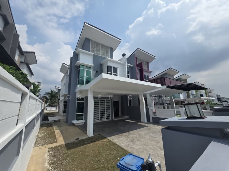 Semi-Detached House for Sale in Seksyen U10 (Shah Alam) - Joseph Chan - Exterior - PropertyGuru.com.my