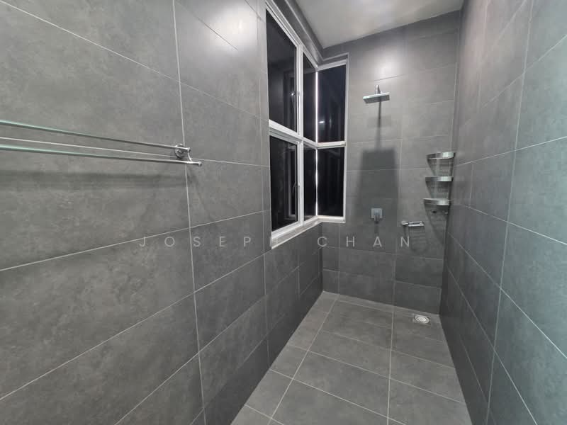 Semi-Detached House for Sale in Seksyen U10 (Shah Alam) - Joseph Chan - Bathroom - PropertyGuru.com.my