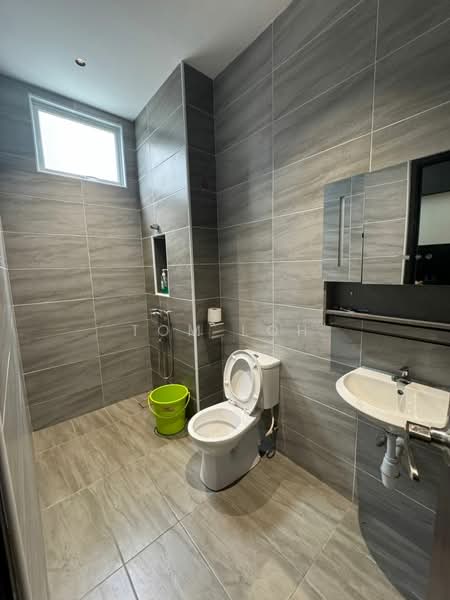 Cluster House for Sale in Skudai (Johor) - Tom Loh - Bathroom - PropertyGuru.com.my