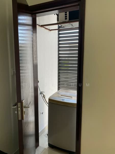 Servis Apartment untuk Disewa di Plaza Damas - Chloe Shum - Balcony - PropertyGuru.com.my