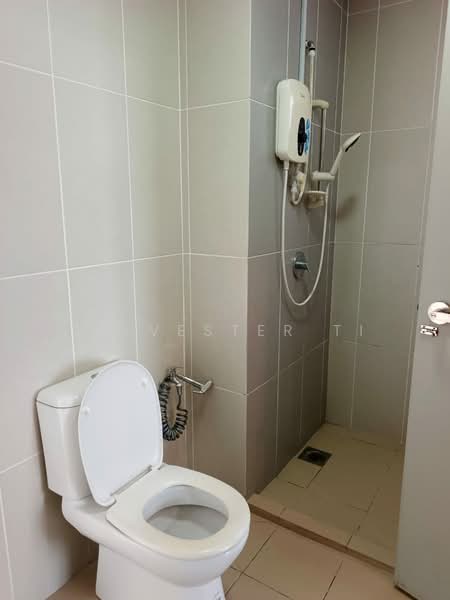 Condominium for Sale at Sierra East - Silvester Ti - Bathroom - PropertyGuru.com.my