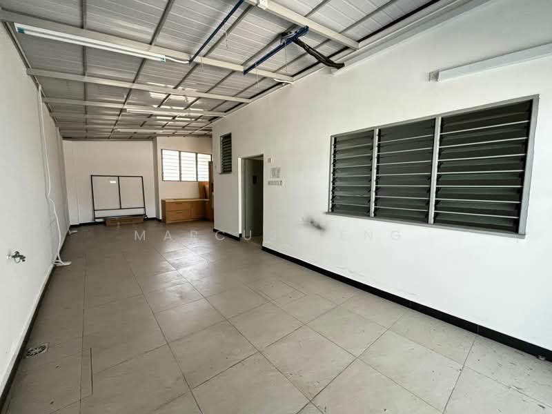 Shop / Office for Rent in Taman Canning (Ipoh) - Marcus Seng - Interior - PropertyGuru.com.my